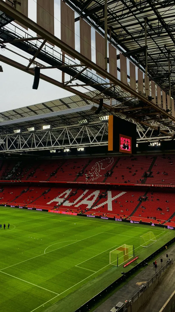 Stade de football de l’Ajax Amsterdam avant le coup d’envoi